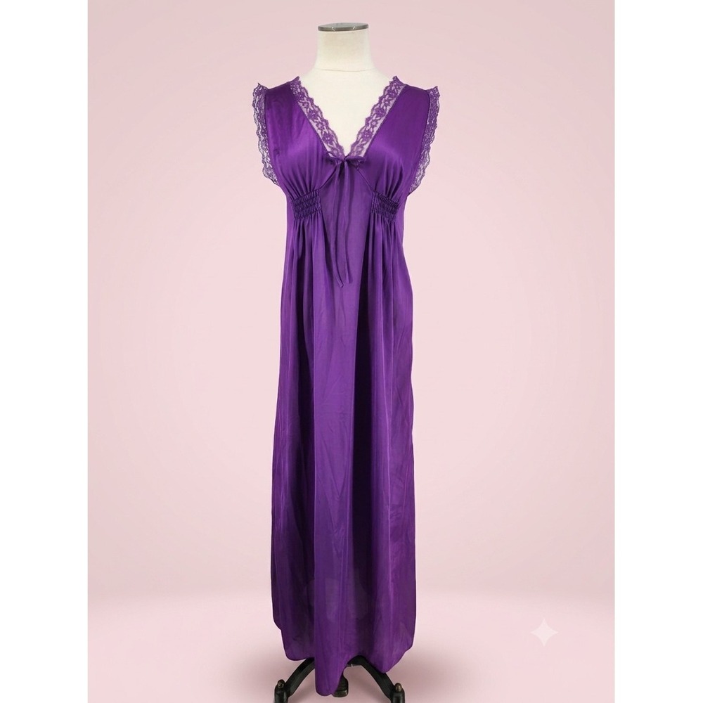 Vintage Nylon Goddess Nightgown Purple Lace Vixen Negligee California Made Small